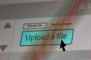 Rise of Screenshot Forgery